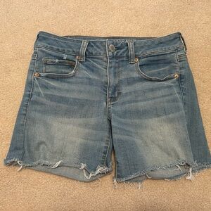 American Eagle Midi Jean Shorts size 6